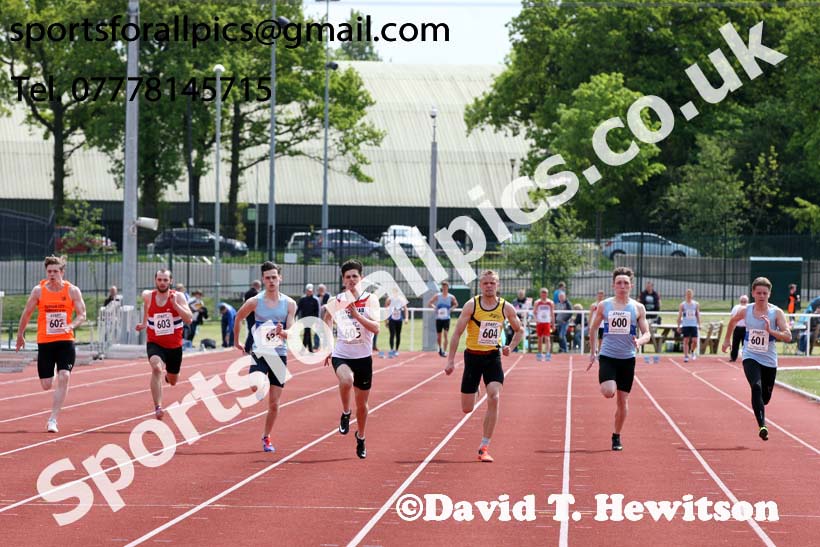 Mens under-20 100 metres, North Eastern Track and Fields Champs., Middlesbrough. Photo: David T. Hewitson/Sports for All Pics